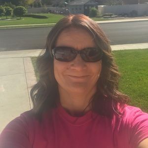 Meet your Posher, Carianne